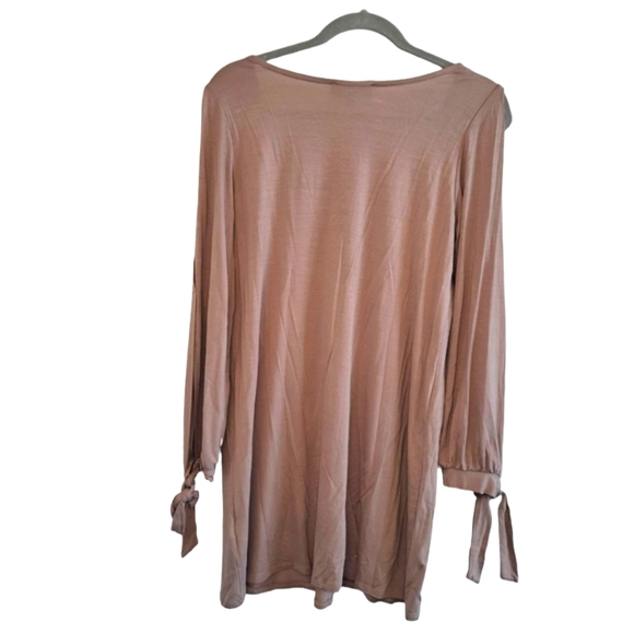 Lulu's Glory of Love Taupe Shift Dress with Open Sleeves Size Small - Picture 2 of 7